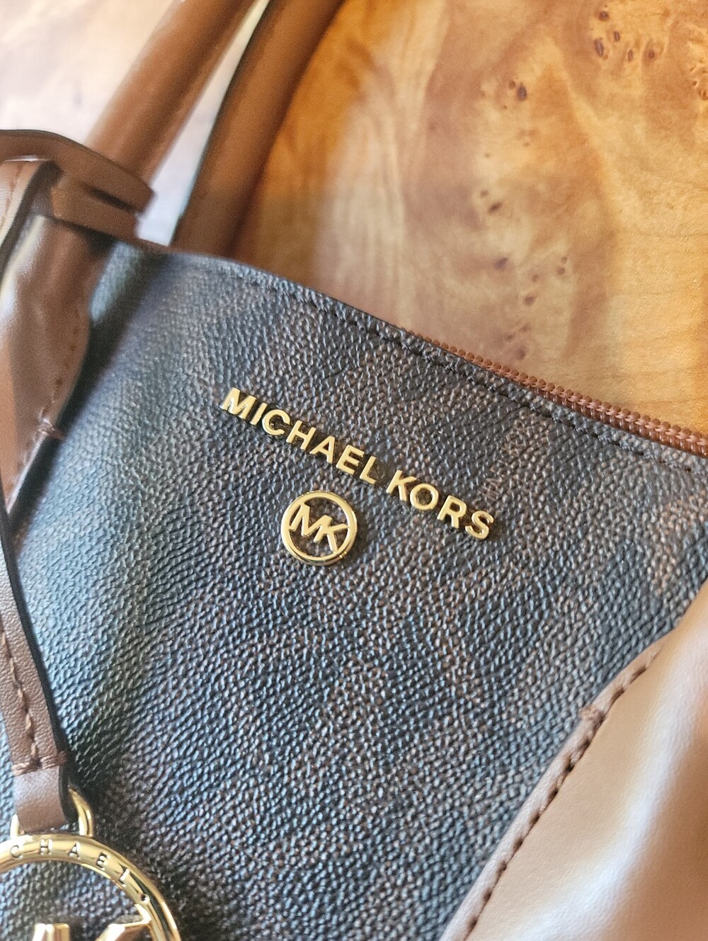 Michael Kors Triple Compartment Shoulder Bag With Detachable Strap - Picture 10 of 13